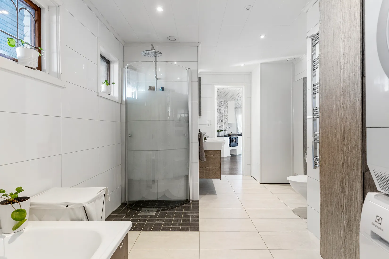 Villa, Halvors väg 221, Halvorstorp, Trollhättan