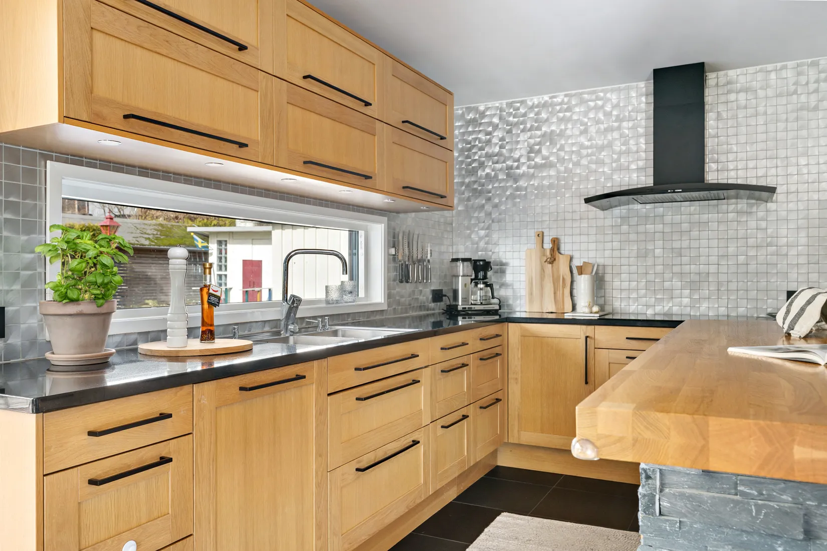 Villa, Hästskovägen 22, Floda, Lerum