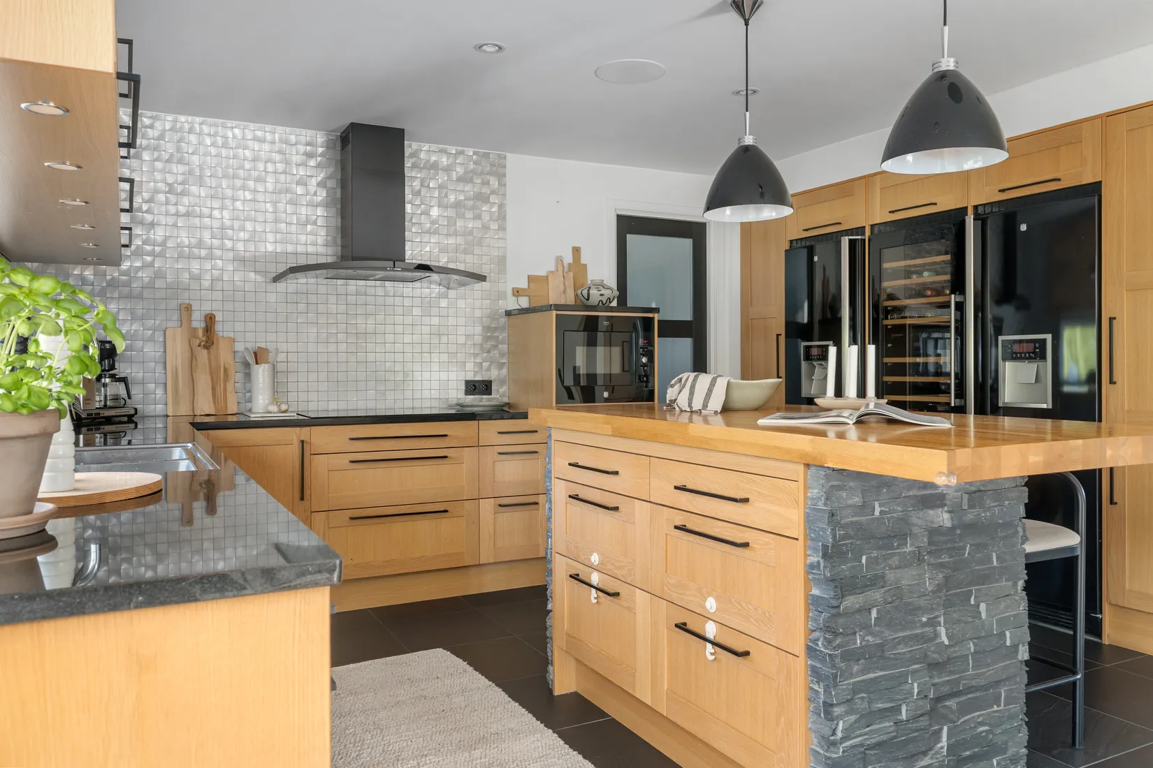 Villa, Hästskovägen 22, Floda, Lerum