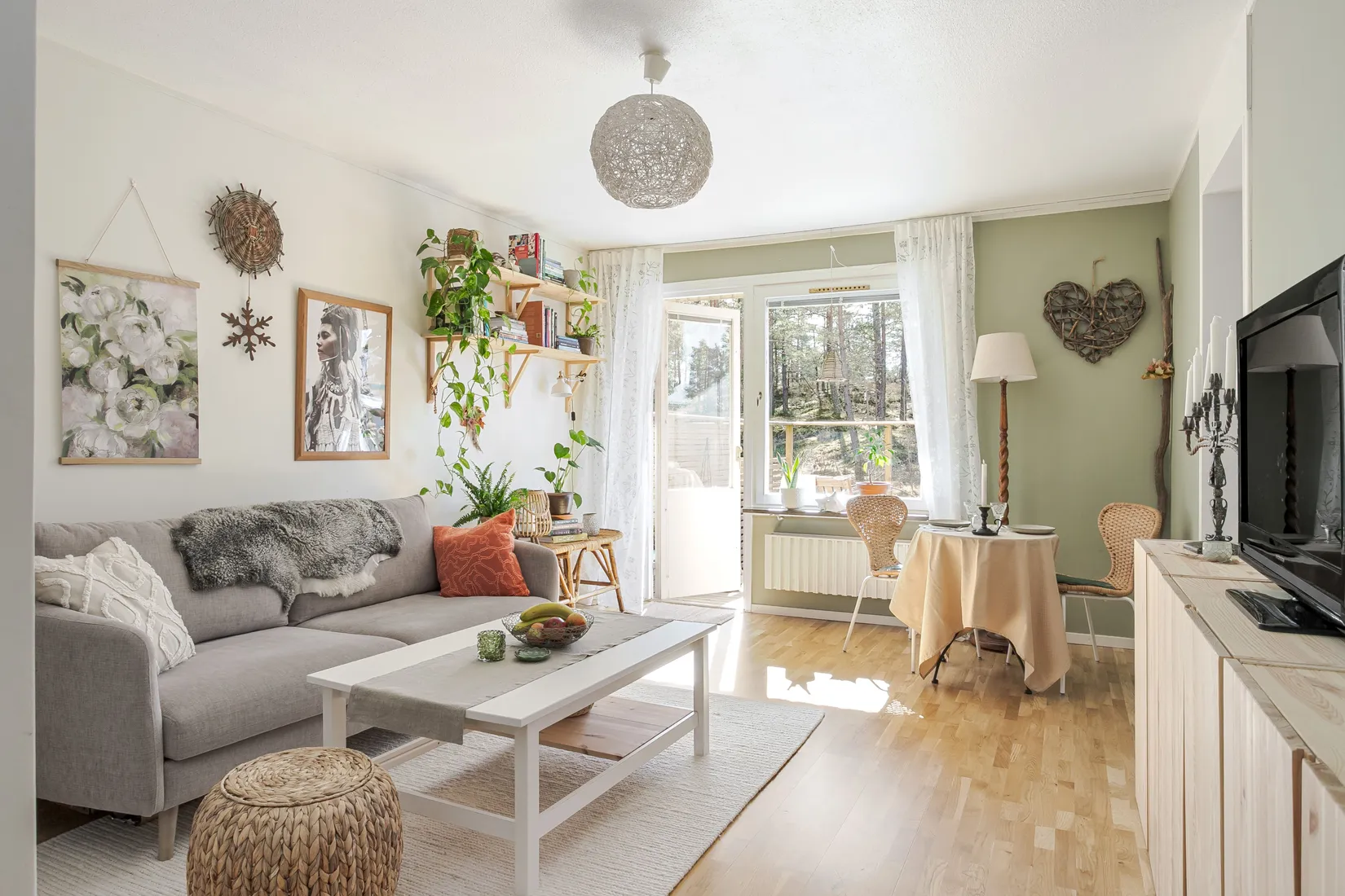 Bostadsrätt, Björnskogsvägen 90, Lugnet, Värmdö