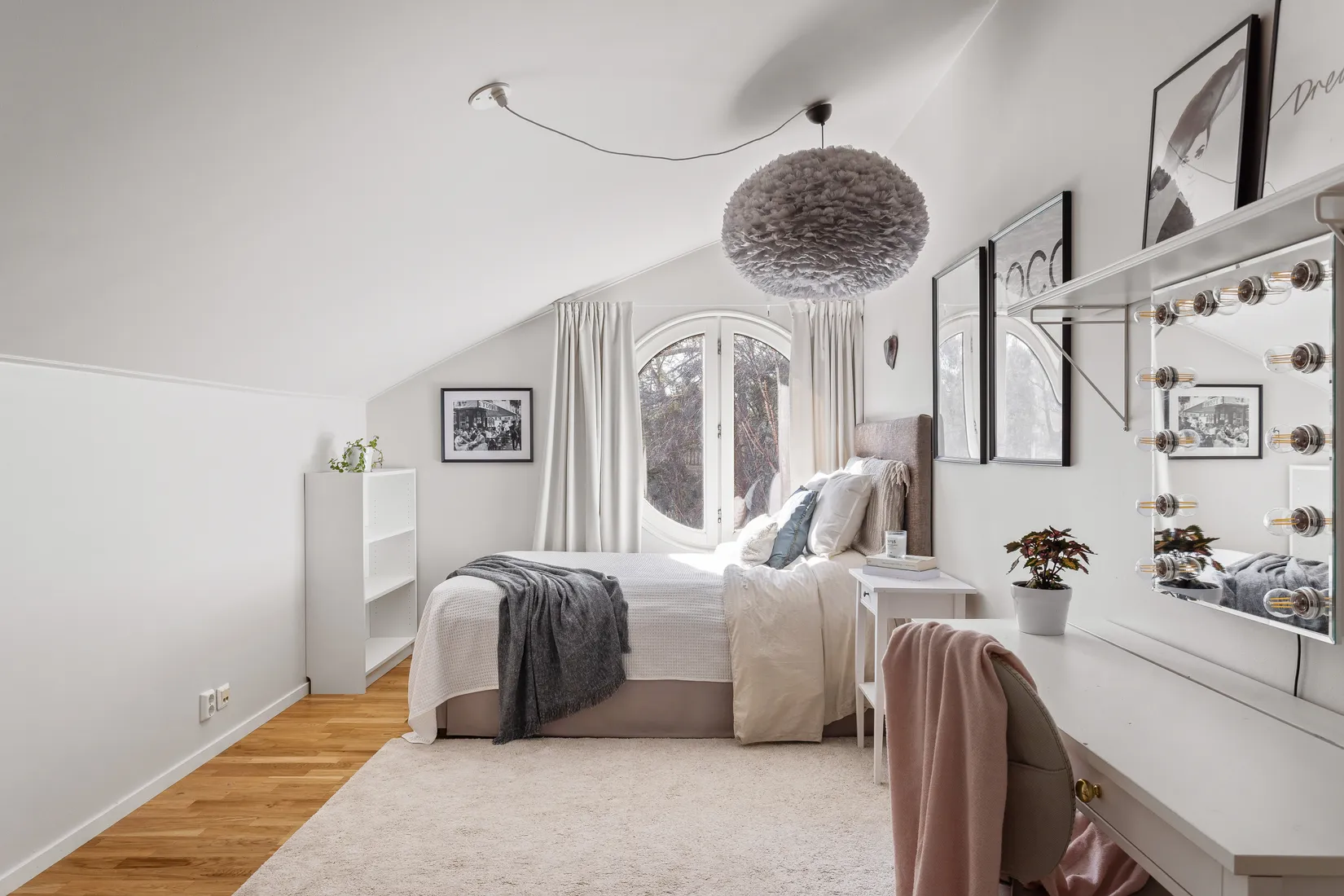 Bostadsrätt, Engelbrektsvägen 26C, 5 tr. (högst upp), Jakobsberg, Järfälla