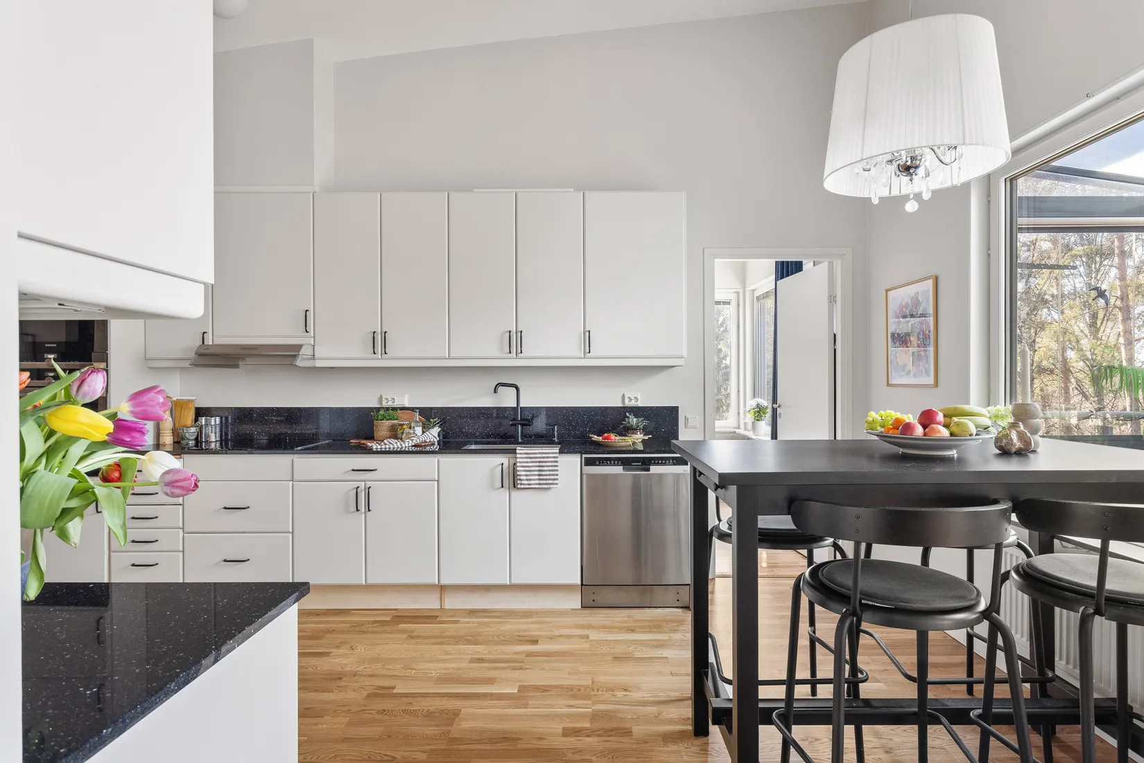 Bostadsrätt, Engelbrektsvägen 26C, 5 tr. (högst upp), Jakobsberg, Järfälla