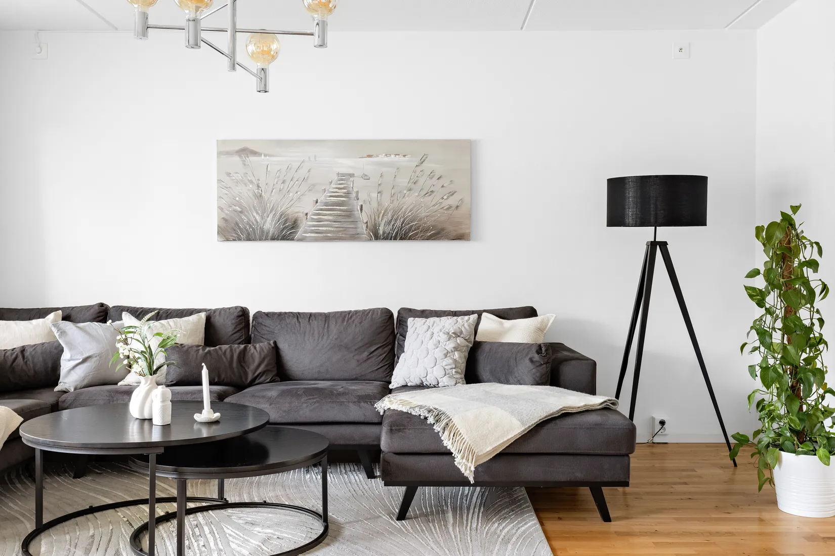 Bostadsrätt, Axvägen 15, 1tr, Viksjö, Järfälla