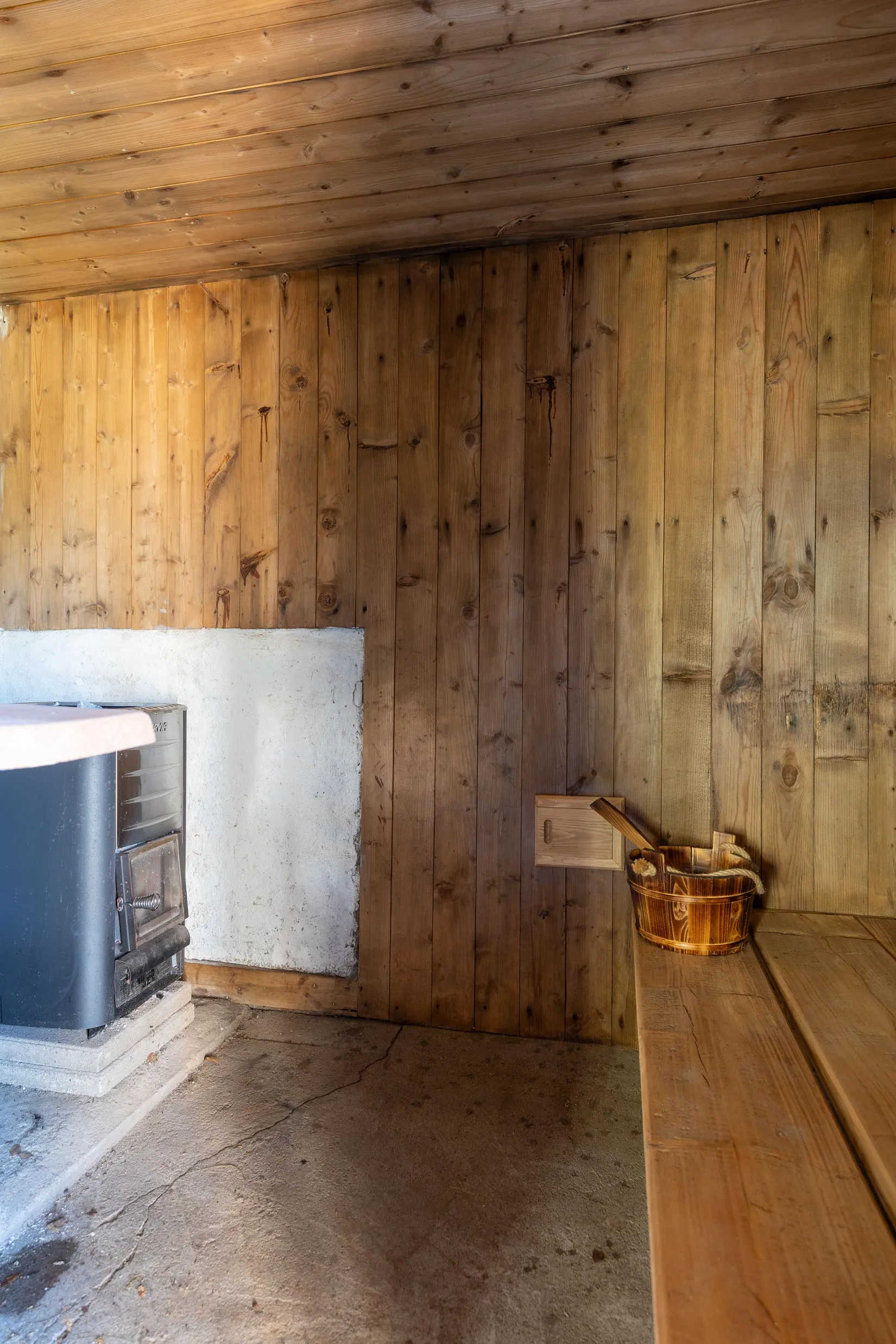 Gård/Skog, Fläckebo Holmbo 112, Sala
