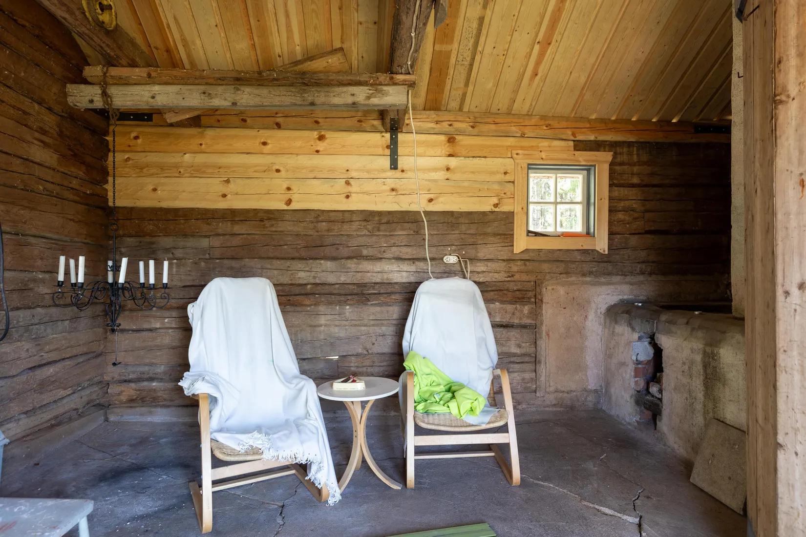 Gård/Skog, Fläckebo Holmbo 112, Sala