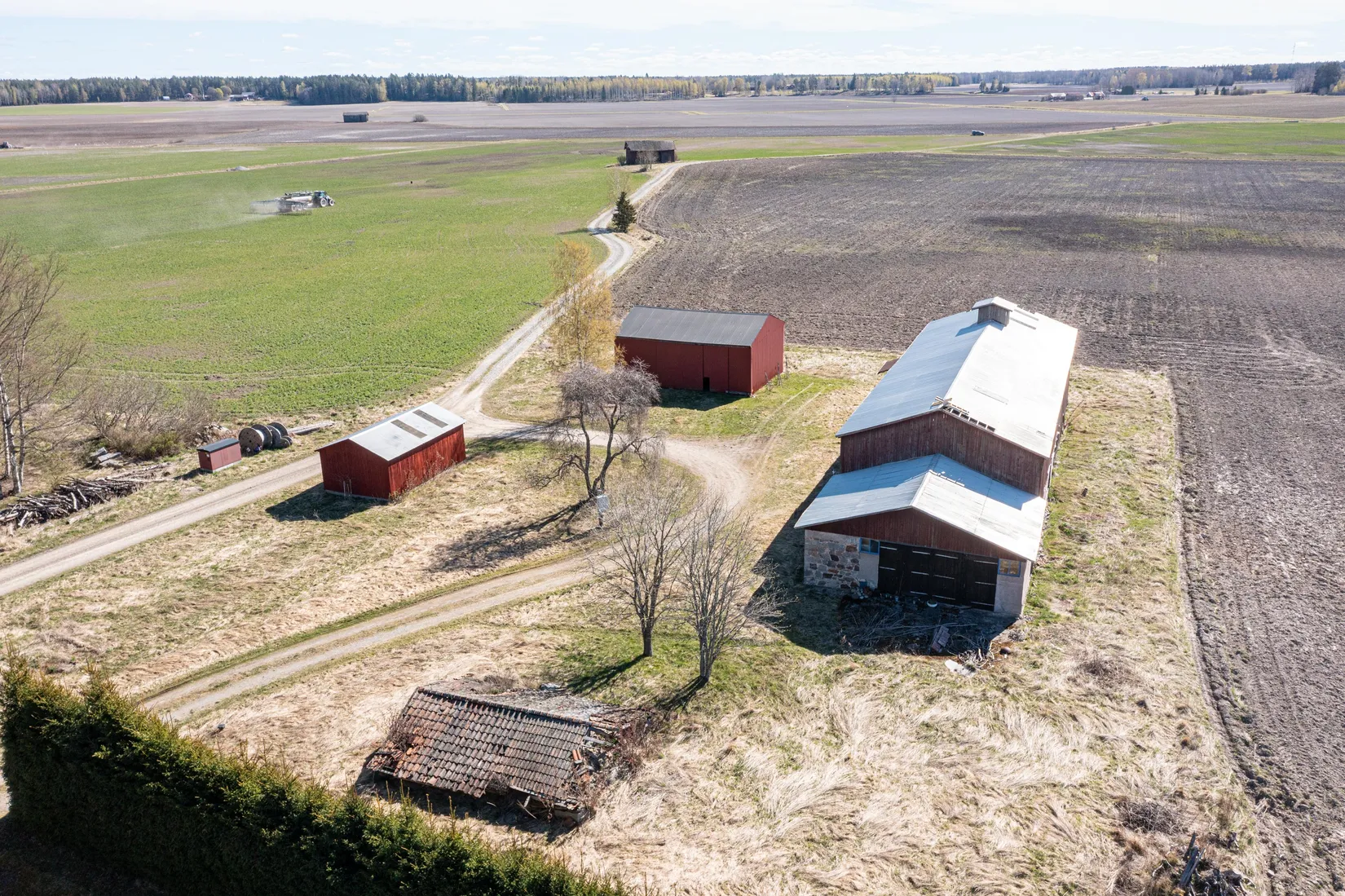 Gård/Skog, Fläckebo Holmbo 112, Sala