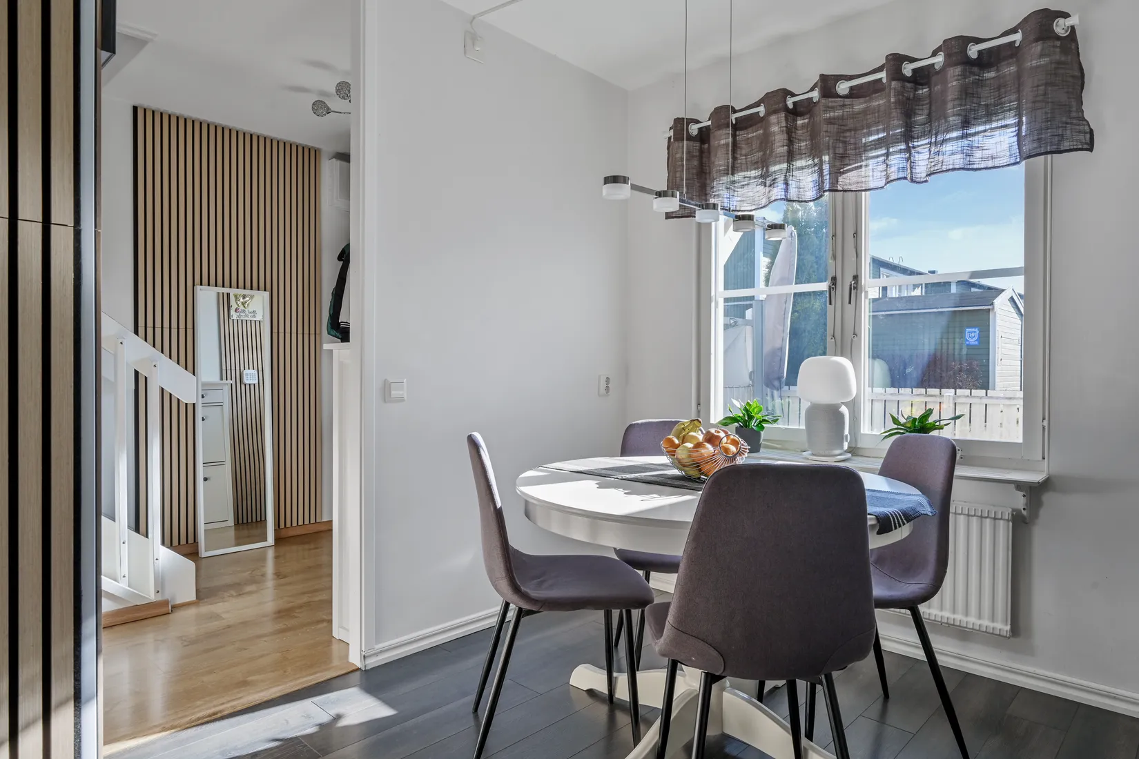 Bostadsrätt, Radhus, Sadelgatan 153, Smedby, Upplands Väsby