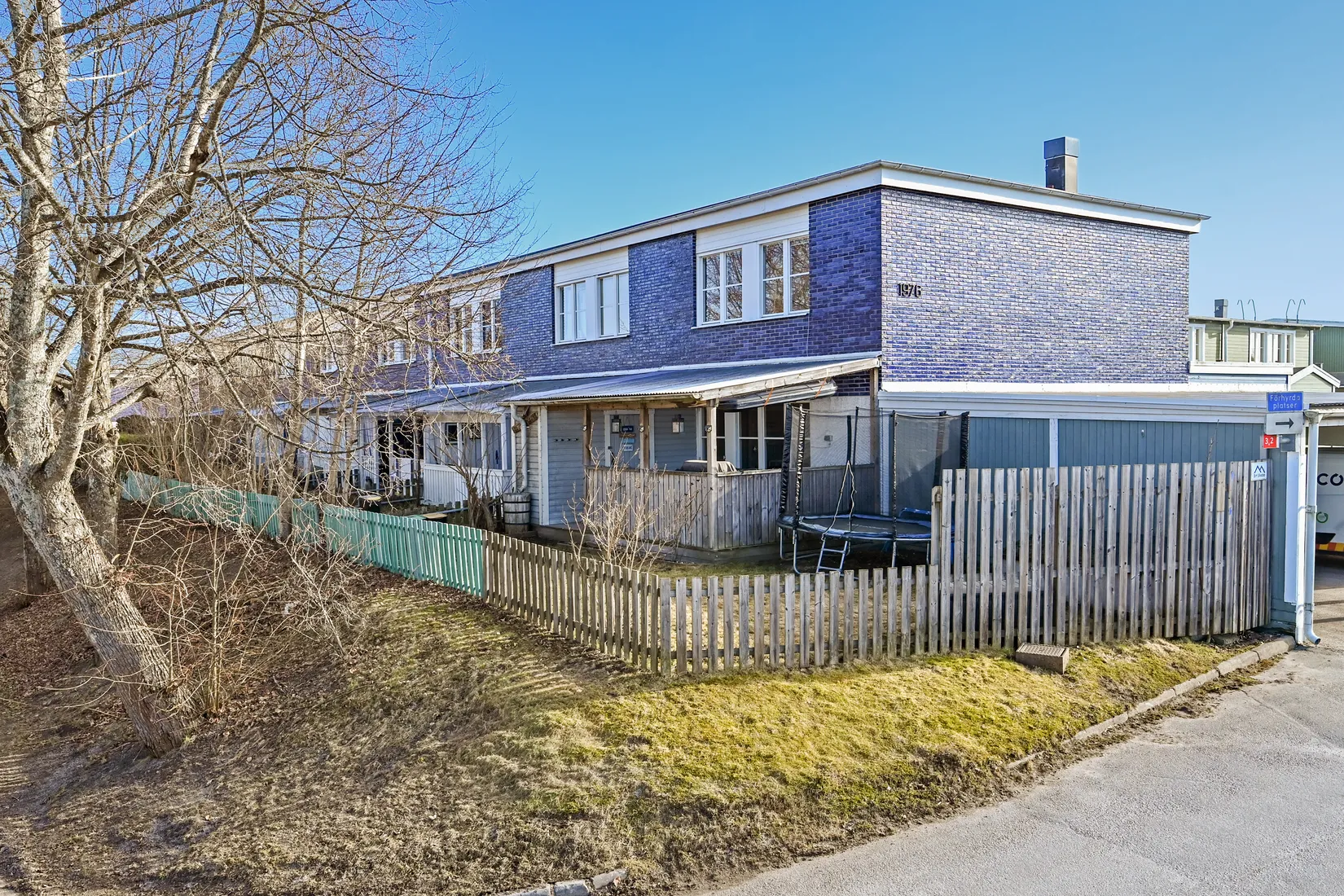 Bostadsrätt, Radhus, Sadelgatan 153, Smedby, Upplands Väsby