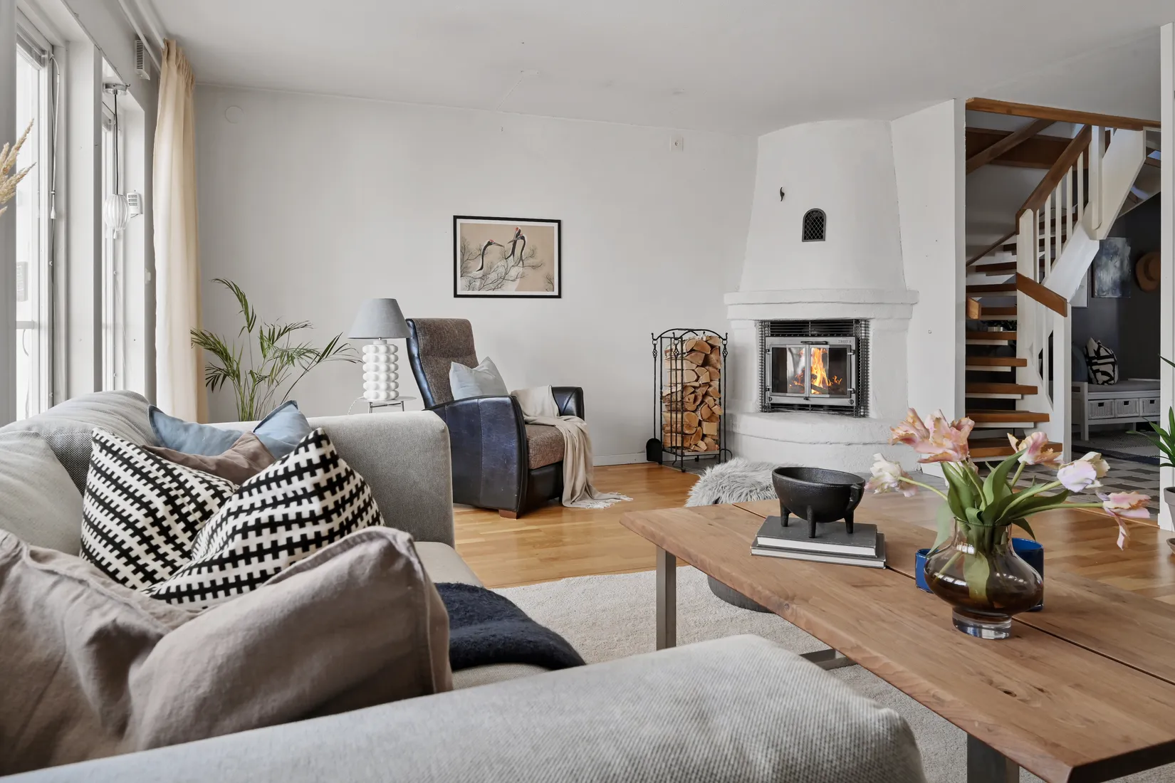 Villa, Radhus, Lövmovägen 66, Bollstanäs, Upplands Väsby