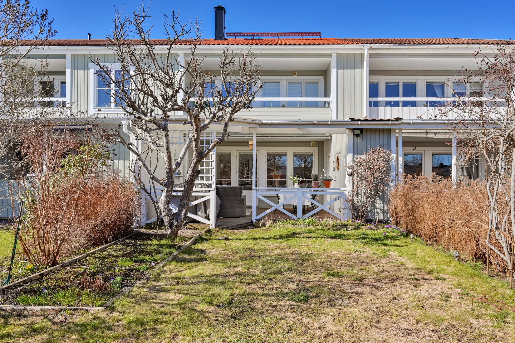 Villa, Radhus, Lövmovägen 66, Bollstanäs, Upplands Väsby