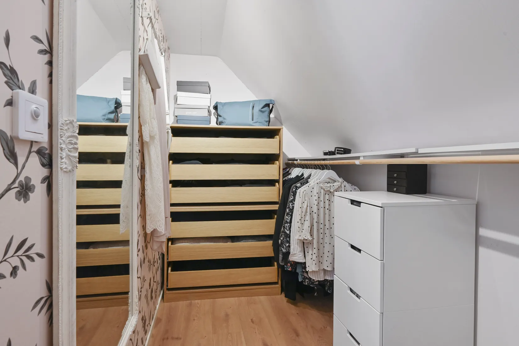 Villa, Radhus, Flädervägen 10, Bollstanäs, Upplands Väsby