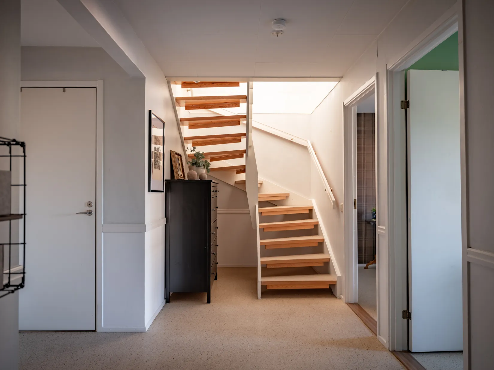 Villa, Radhus, Ättehagsvägen 31, Gribbylund, Täby