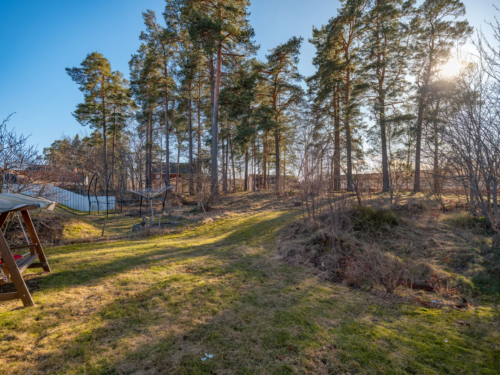 Villa, Radhus, Ättehagsvägen 31, Gribbylund, Täby