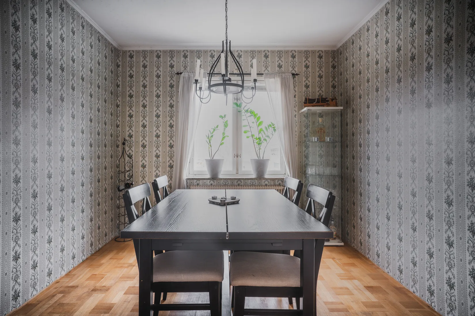 Villa, Humlegårdsvägen 15, Domsjö, Örnsköldsvik