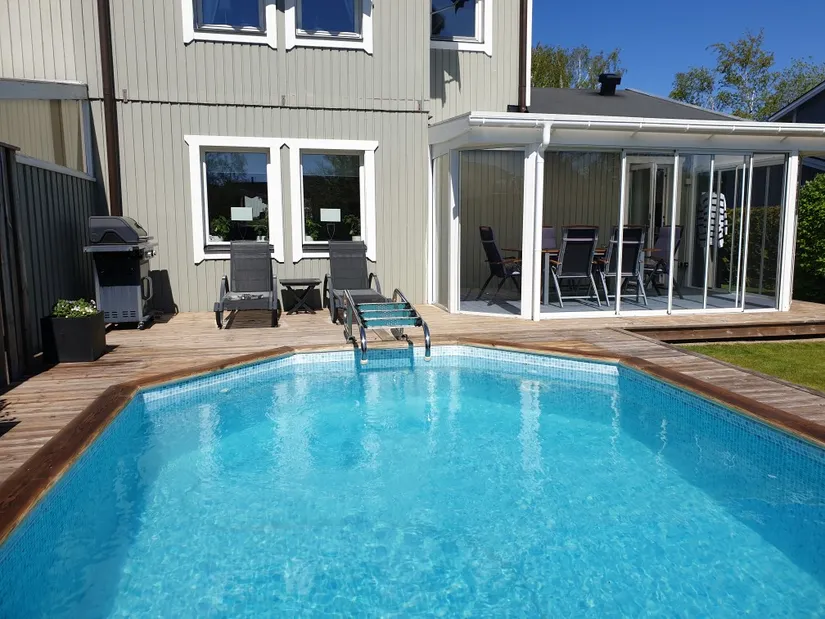 Villa, Radhus, Hasselnötsvägen 15, Viksjö Hummelmora, Järfälla