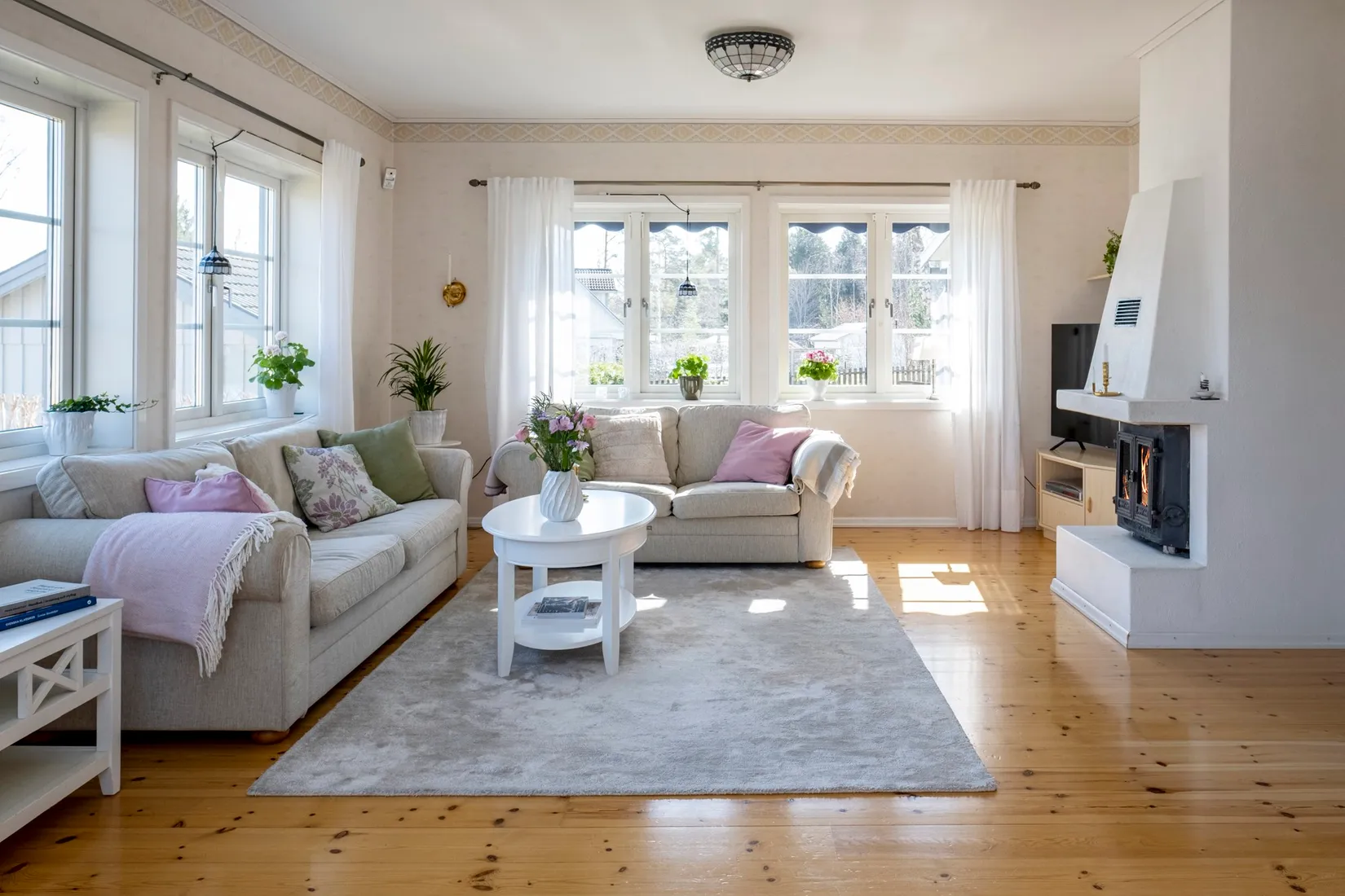 Villa, Ytterbystrandsvägen 52, Vaxholm Resarö, Vaxholm