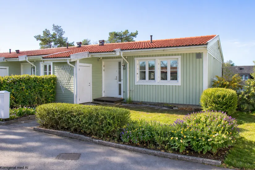 Villa, Radhus, Telegramvägen 57, Norra Lännersta, Nacka