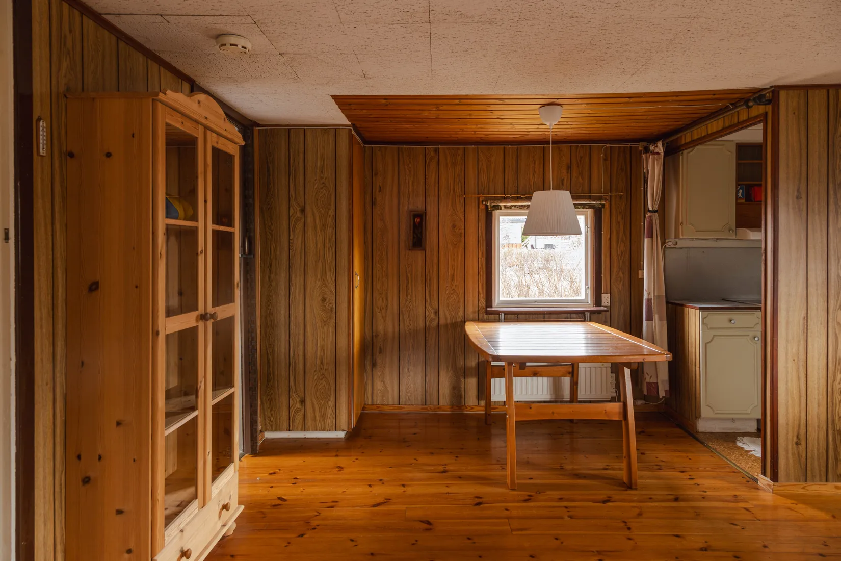 Fritidshus, Femte kolonistigen 2, Hälla, Västerås