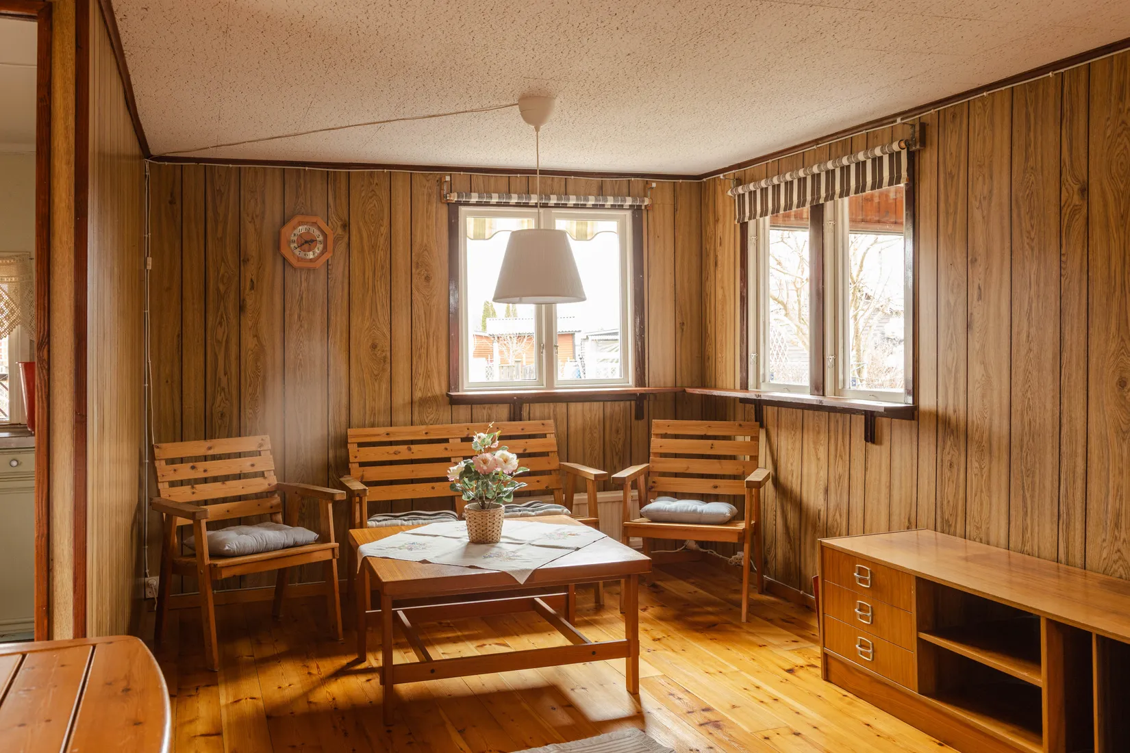 Fritidshus, Femte kolonistigen 2, Hälla, Västerås