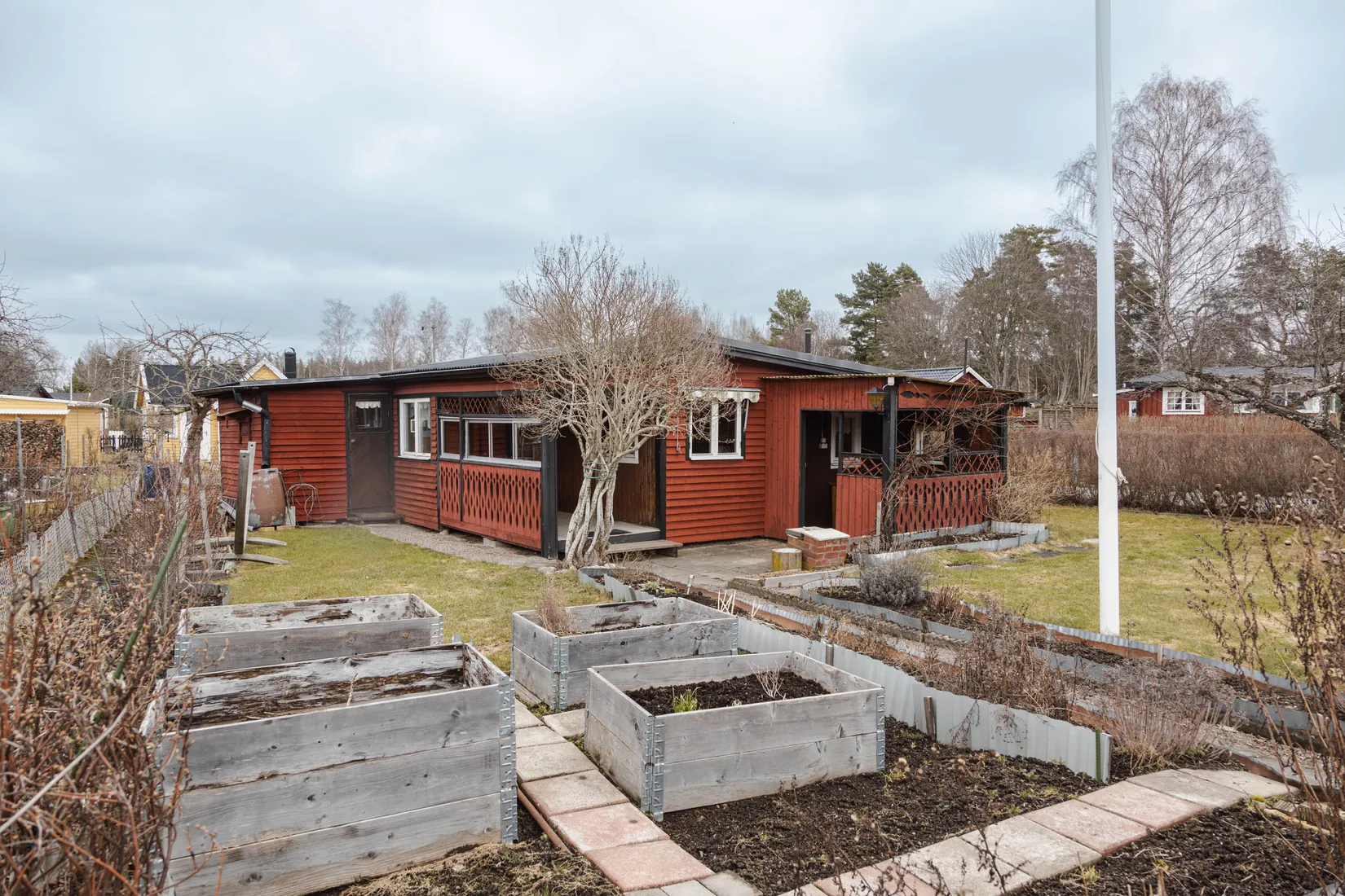 Fritidshus, Femte kolonistigen 2, Hälla, Västerås