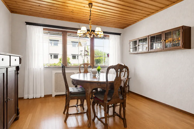 Villa, Lindgatan 13, Centrum, Hjo