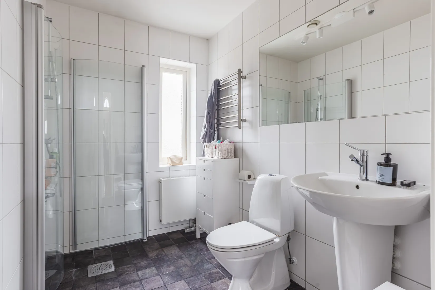 Villa, ANGANTYRVÄGEN 1, Österskär, Österåker