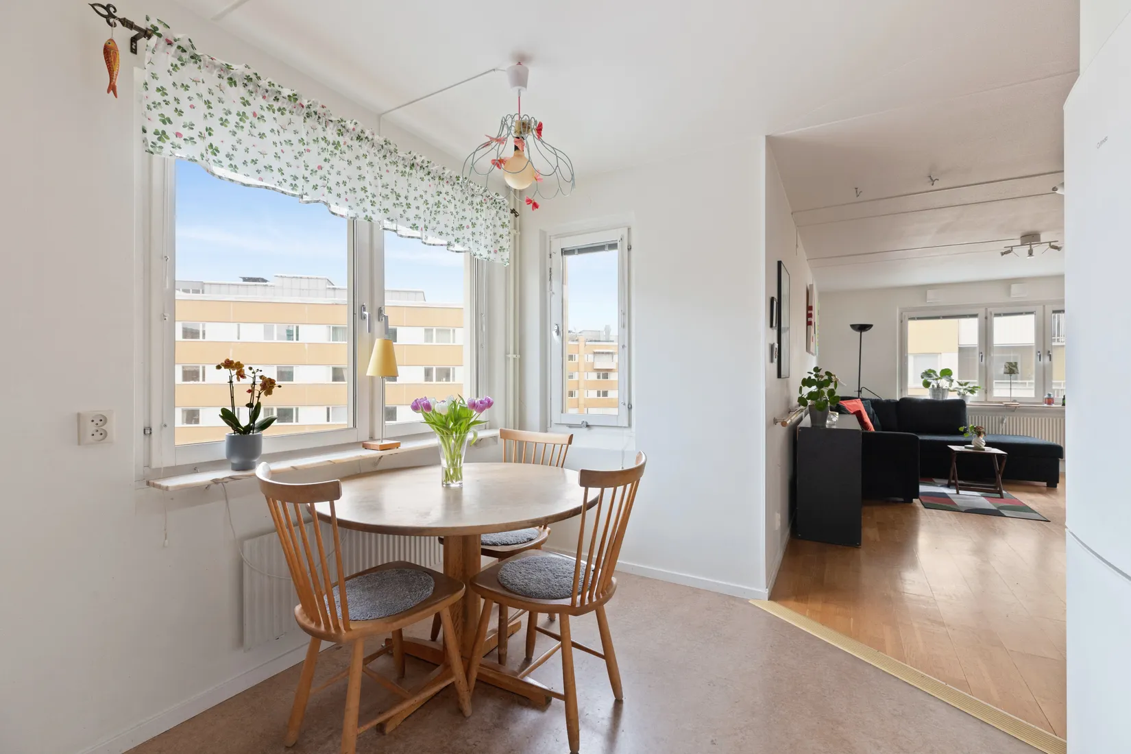 Bostadsrätt, Centrumslingan 49, Solna C, Solna