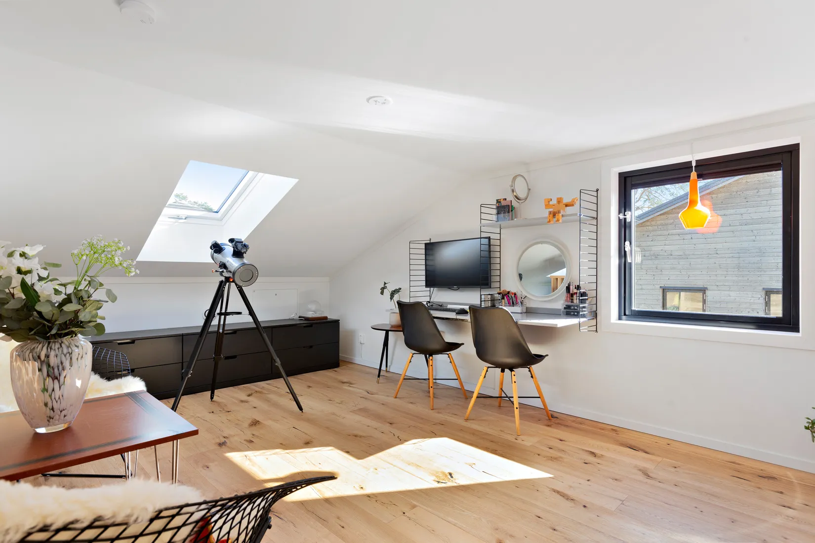 Bostadsrätt, Radhus, Smedjevägen 4B, Länna , Huddinge