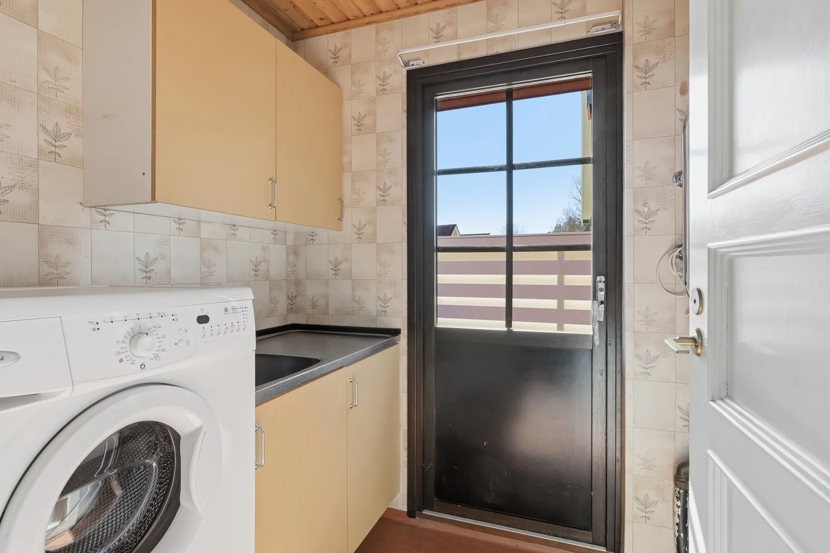 Radhus, Svärmarevägen 76, Fresta, Upplands Väsby