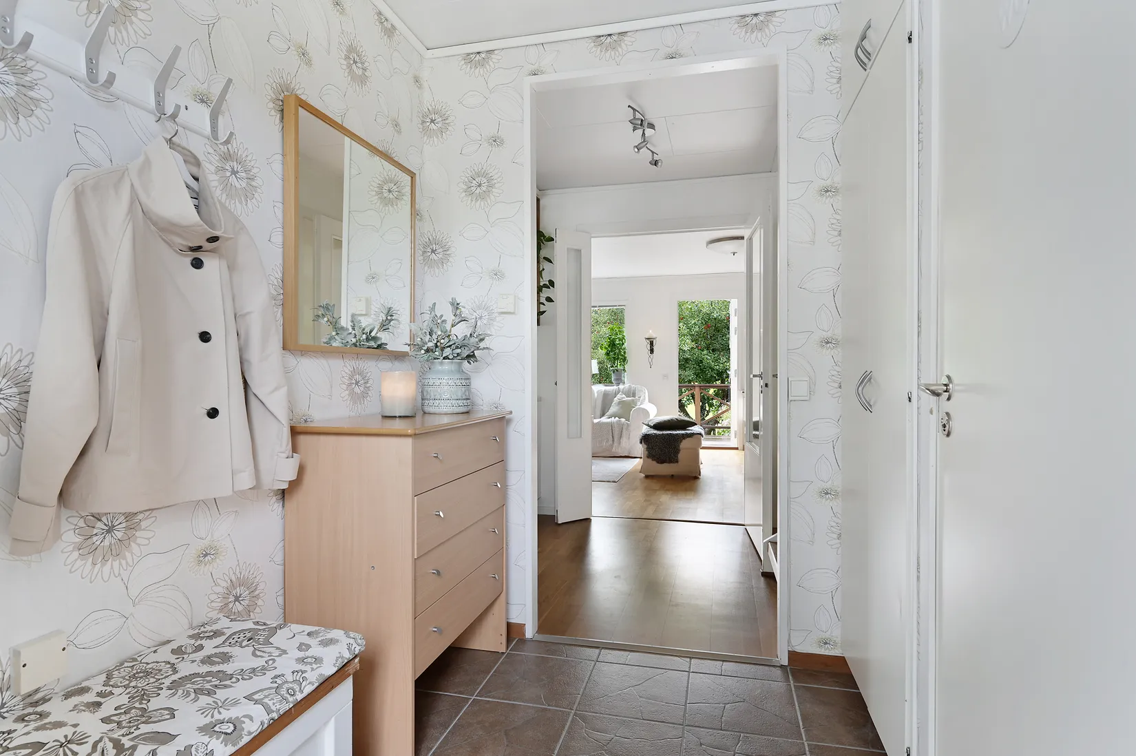 Radhus, Östergökssvängen 31, Spånga Nälsta, Stockholm