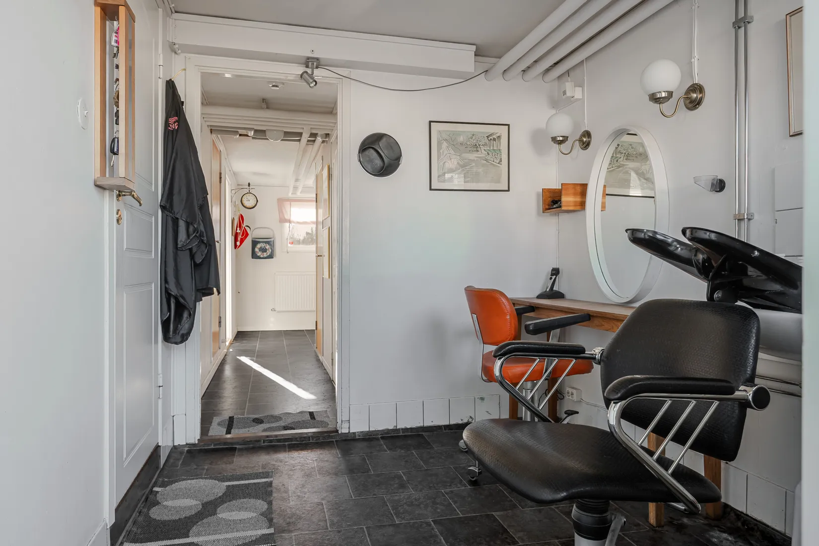 Villa, Hjälmsjögatan 10, Katrineholm Öster, Katrineholm