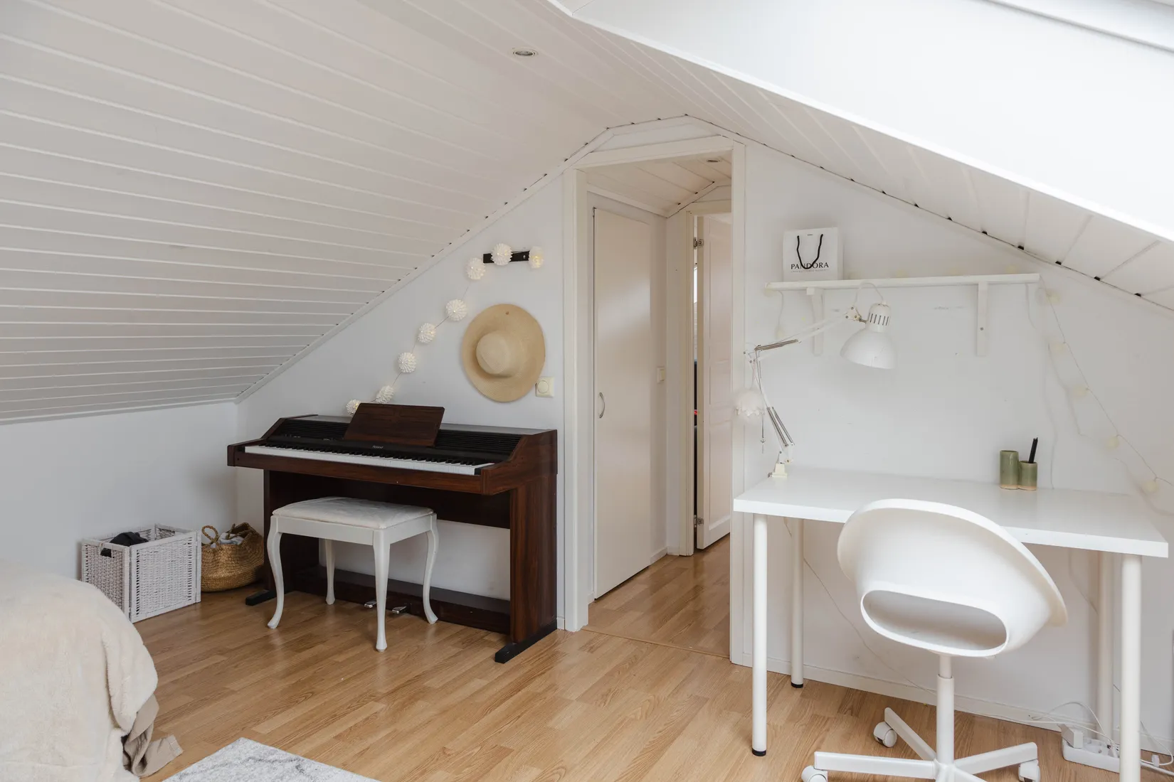 Radhus, Gästrikevägen 7, Önsta Gryta, Västerås