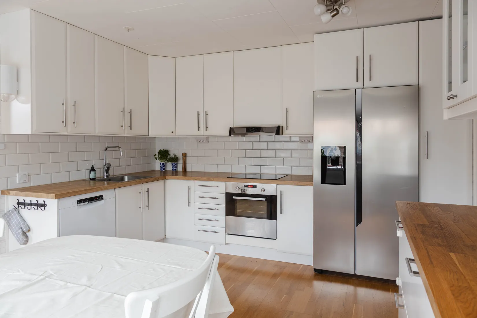 Radhus, Gästrikevägen 7, Önsta Gryta, Västerås