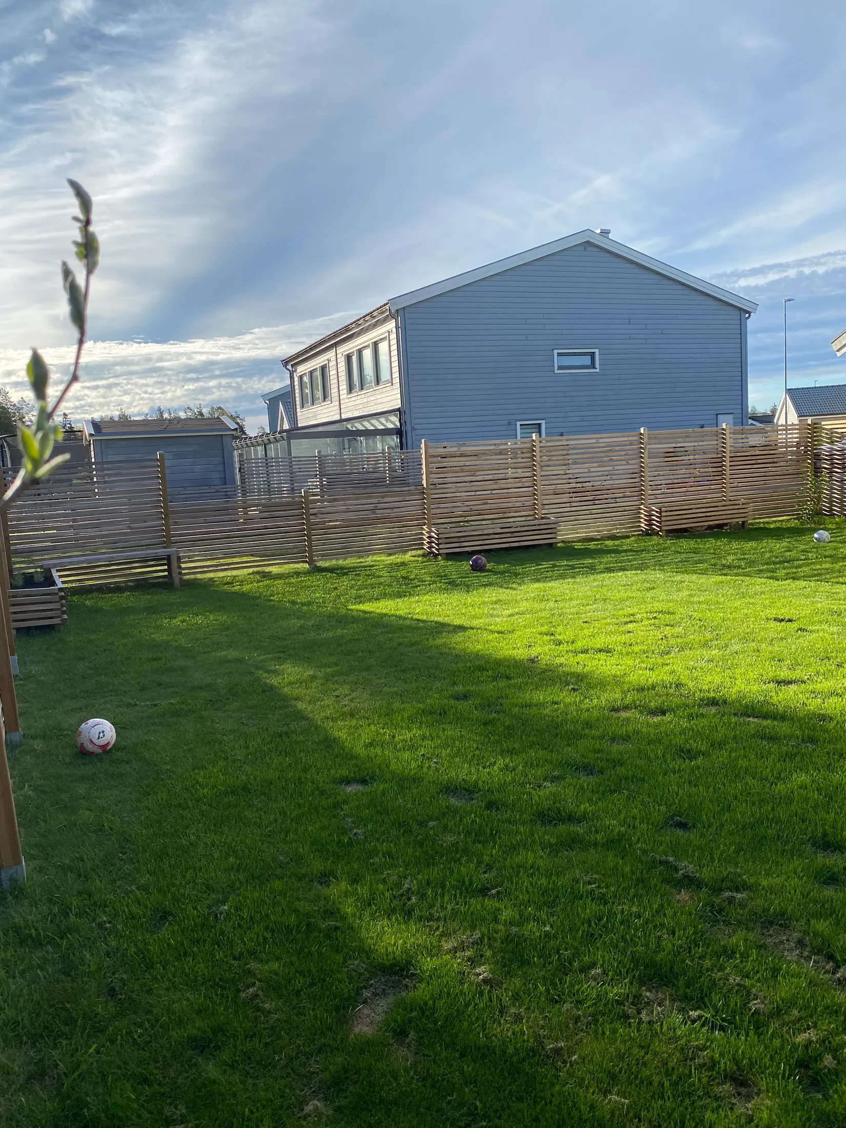 Radhus, Lillmossvägen 16A, Norrboda, Upplands-Bro