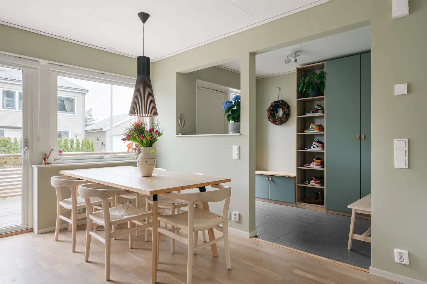 Radhus, Lillmossvägen 16A, Norrboda, Upplands-Bro