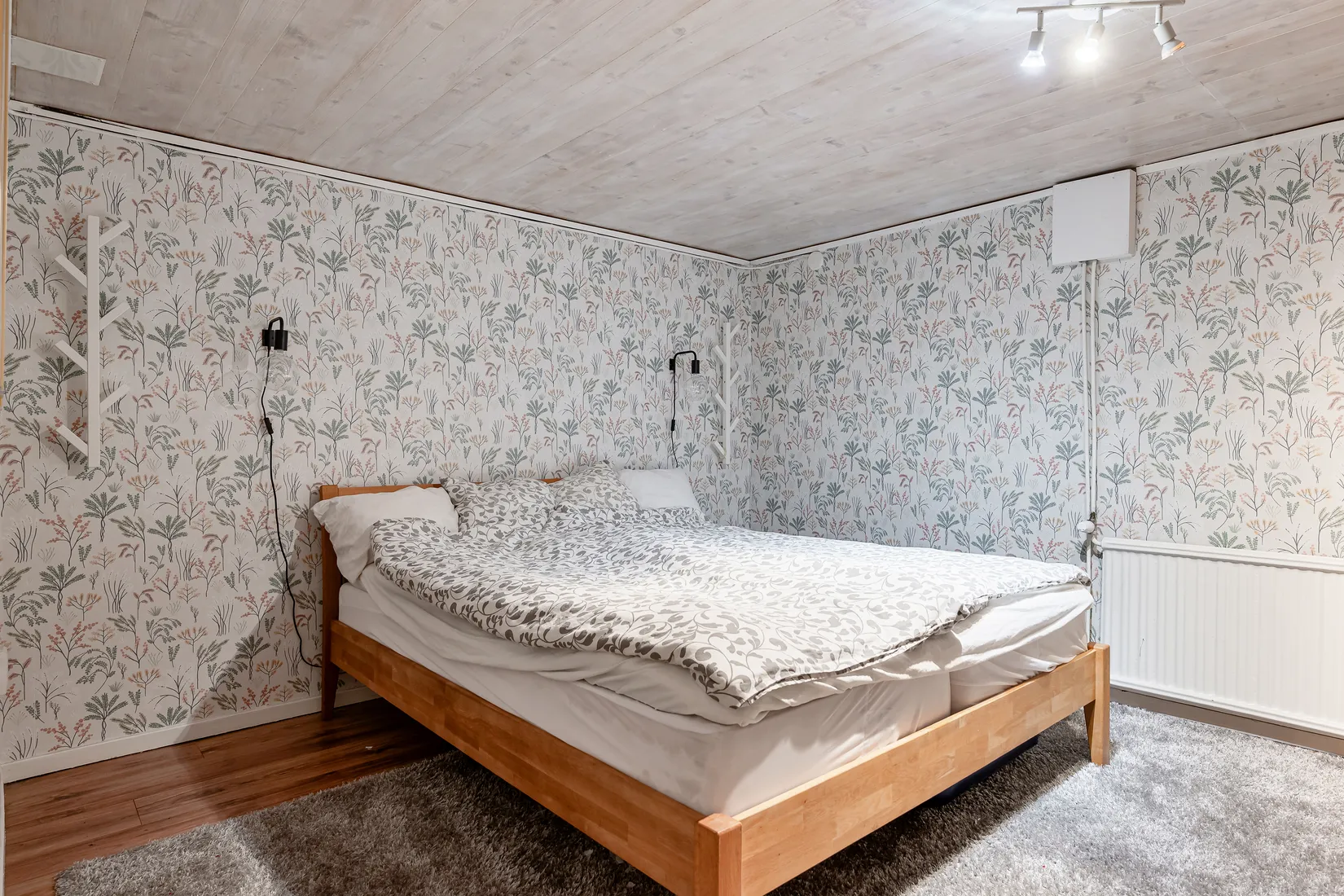 Bostadsrätt, Radhus, Linnévägen 9E, Oppeby, Nyköping