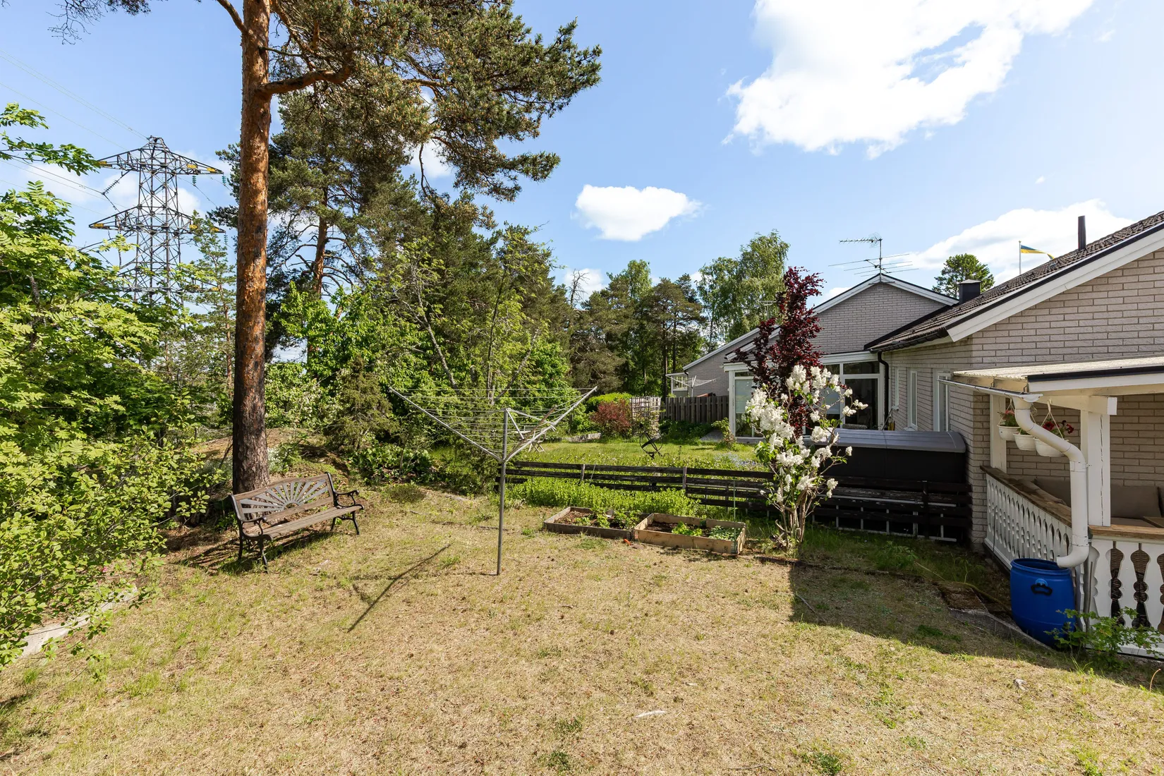 Radhus, Tallåsvägen 36, Tallåsen/Centralt, Strängnäs