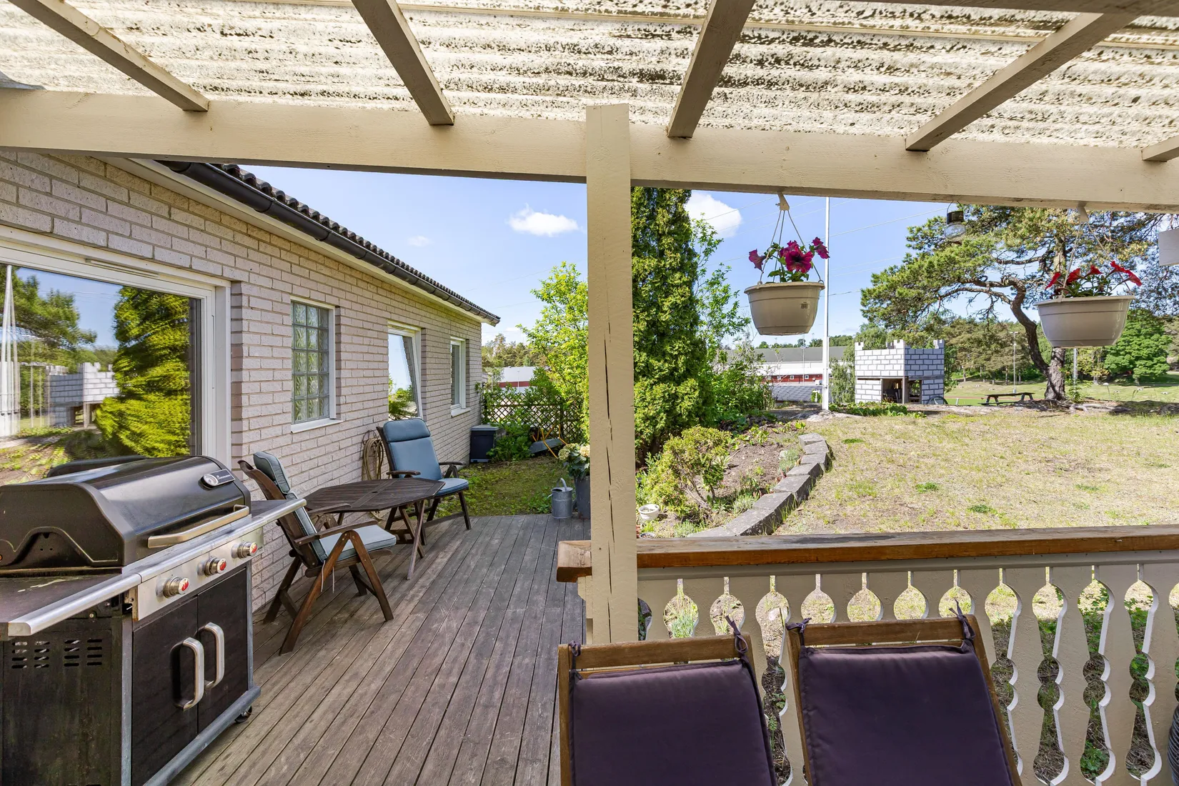 Radhus, Tallåsvägen 36, Tallåsen/Centralt, Strängnäs