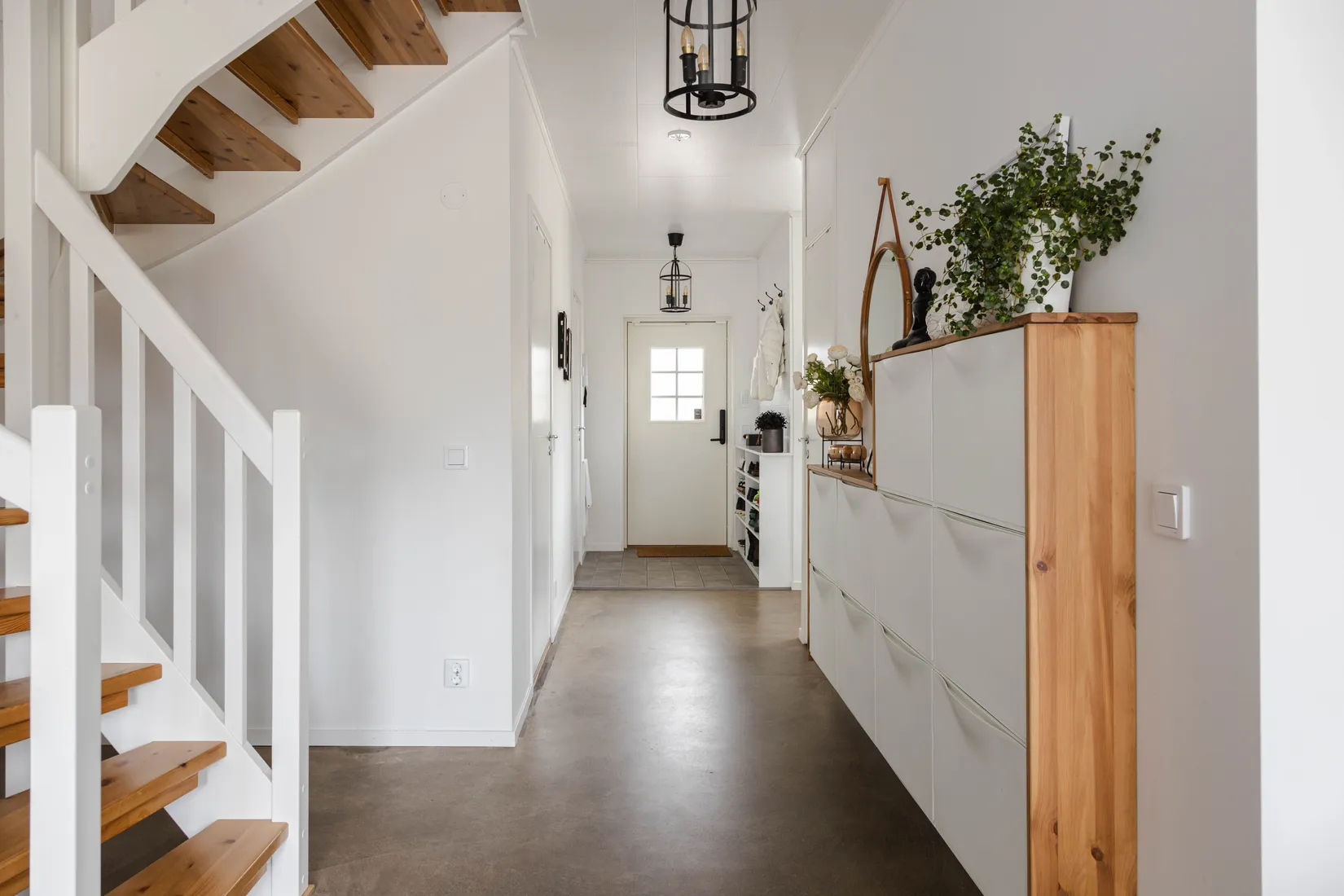 Radhus, Älvdansvägen 26, Älvkullen, Västerås