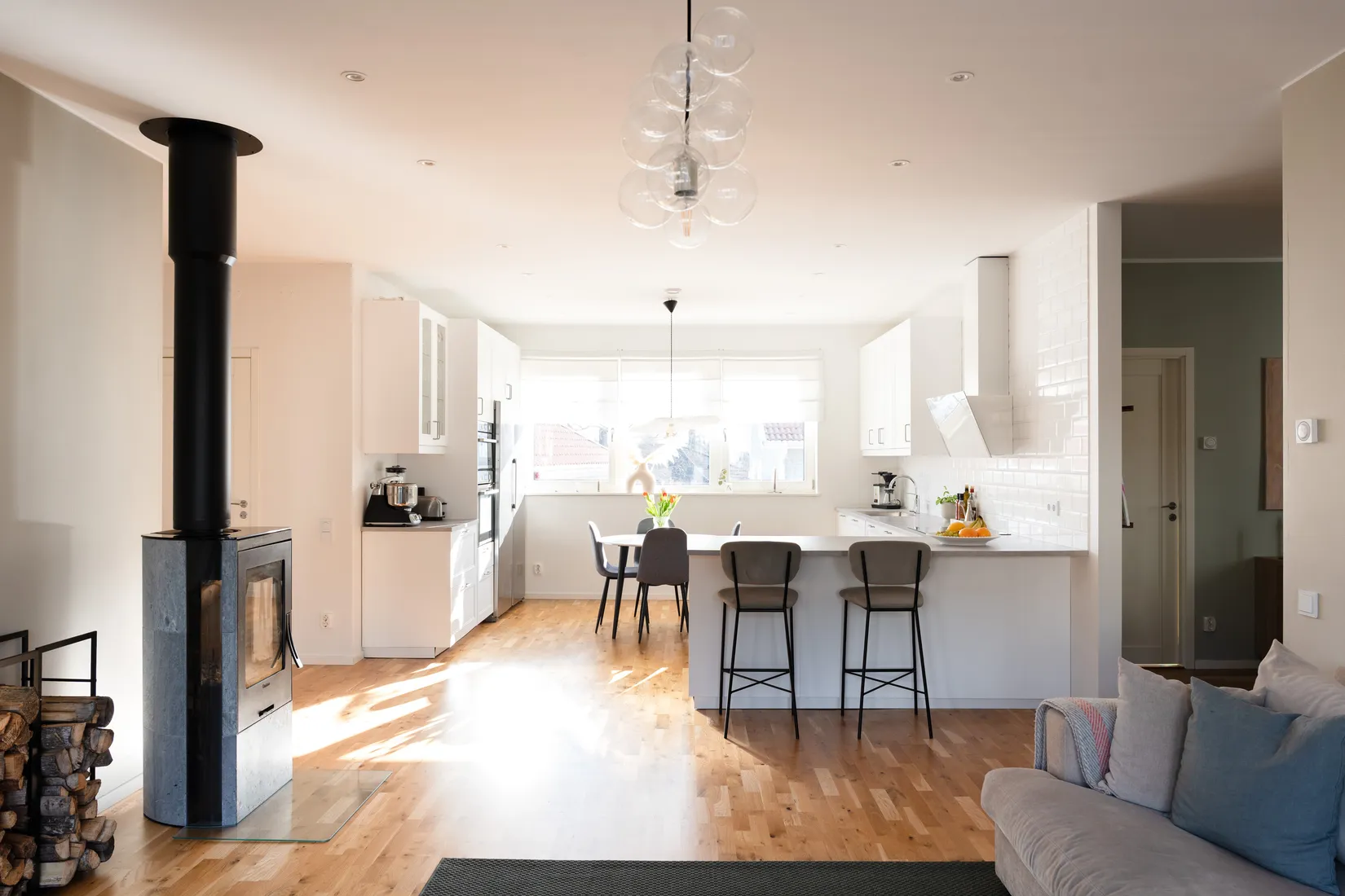 Villa, Träkolsvägen 5, Kvicksund, Västerås