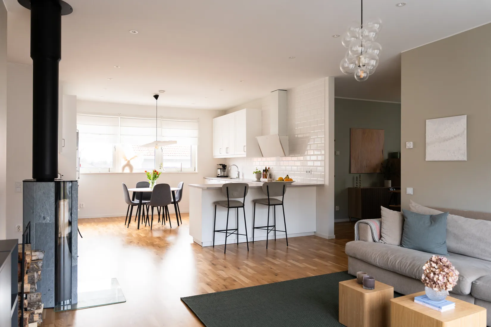 Villa, Träkolsvägen 5, Kvicksund, Västerås