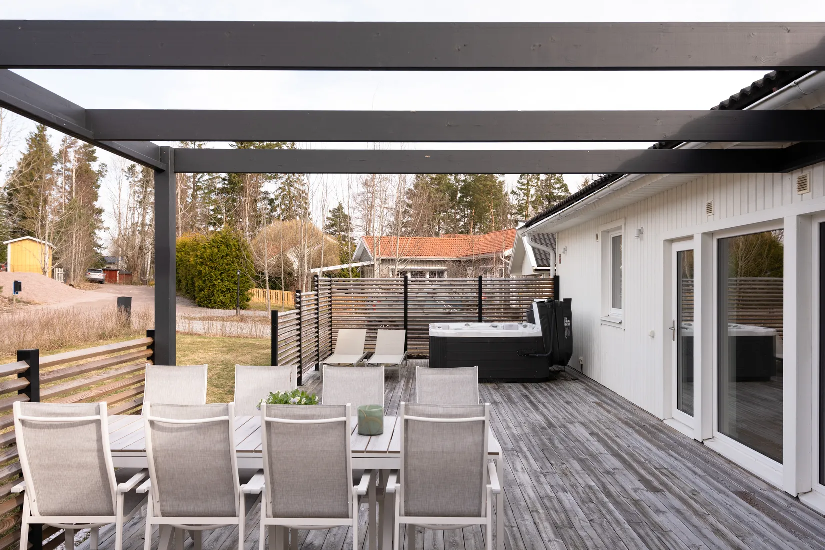 Villa, Träkolsvägen 5, Kvicksund, Västerås