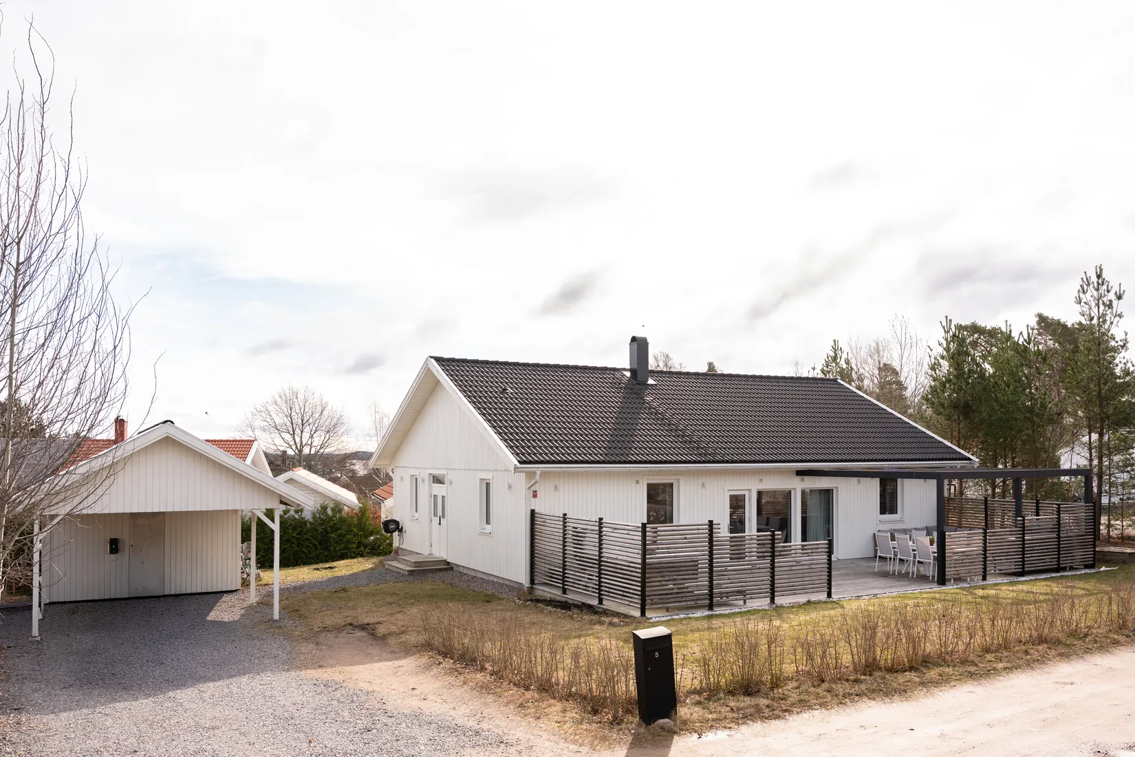 Villa, Träkolsvägen 5, Kvicksund, Västerås