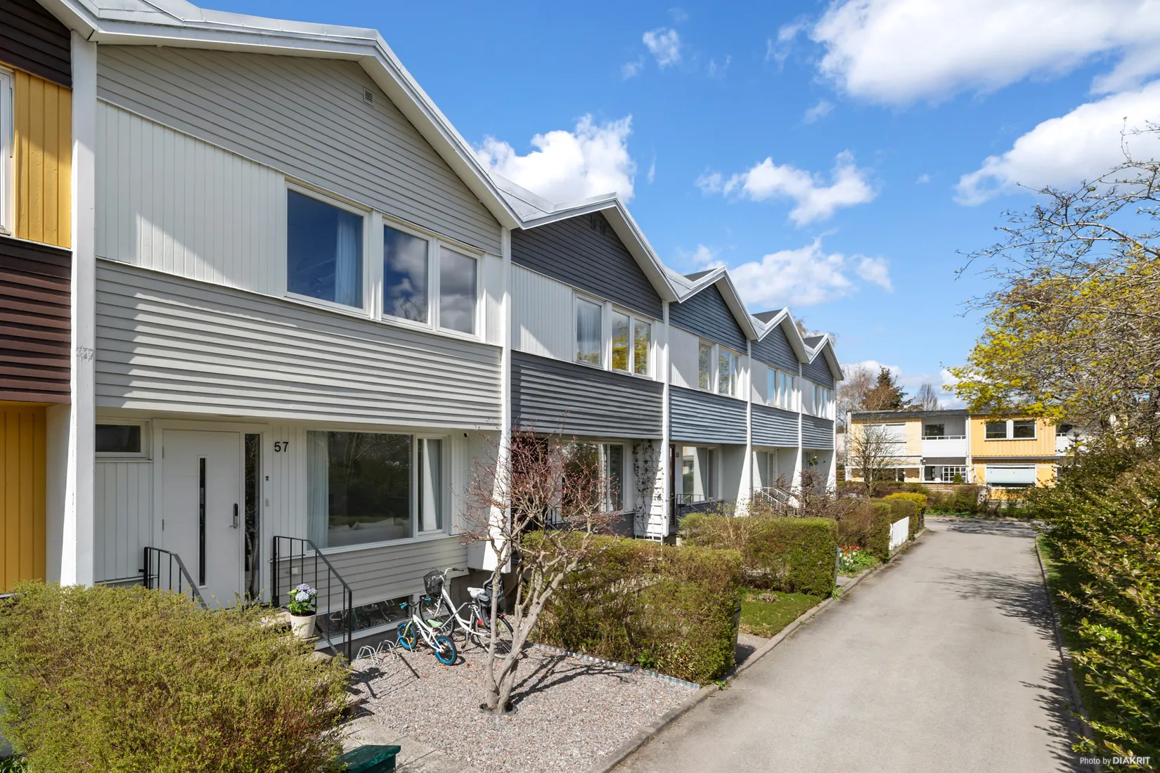 Radhus, Ängsullsvägen 57, Kälvesta - Vällingby, Stockholm