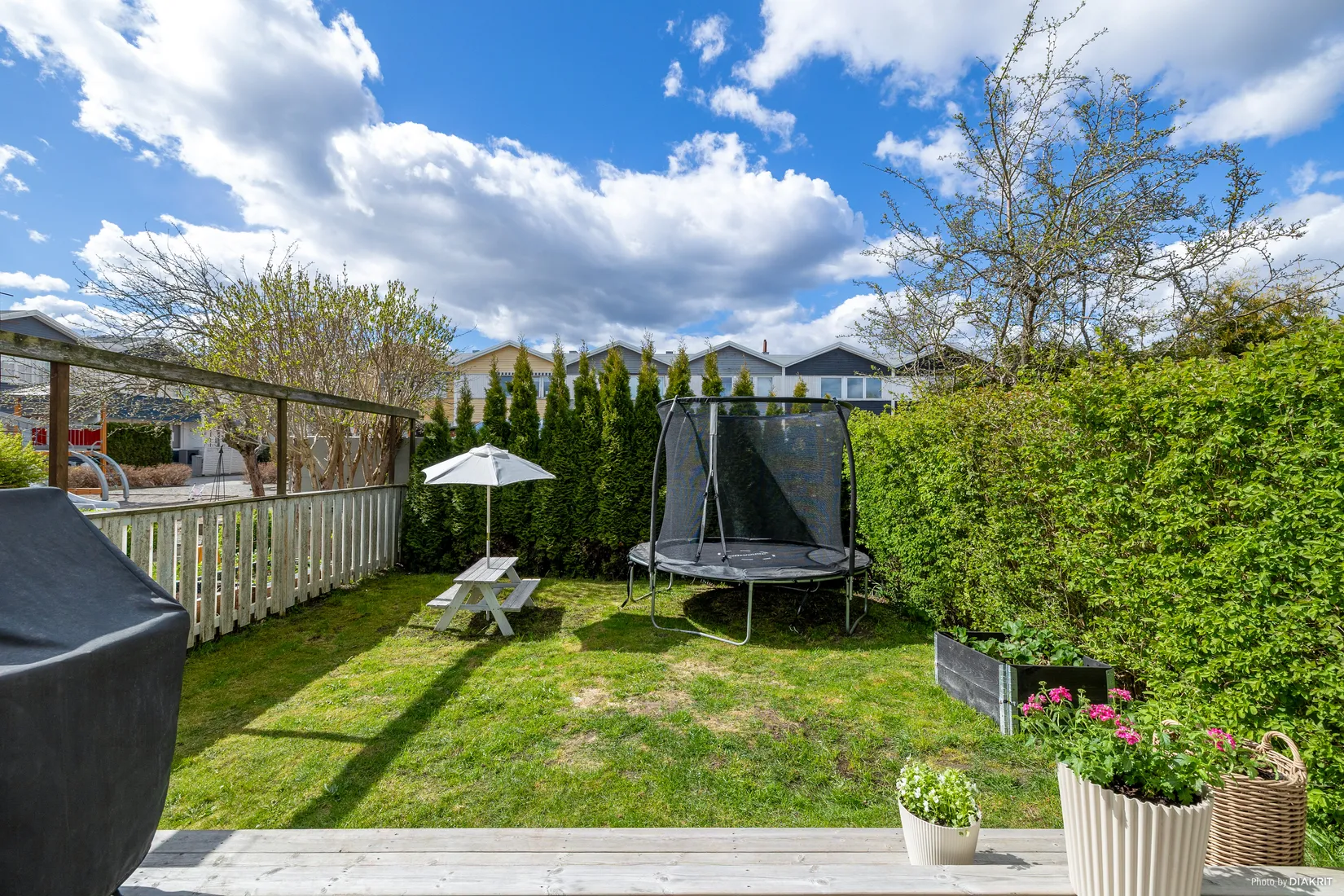 Radhus, Ängsullsvägen 57, Kälvesta - Vällingby, Stockholm