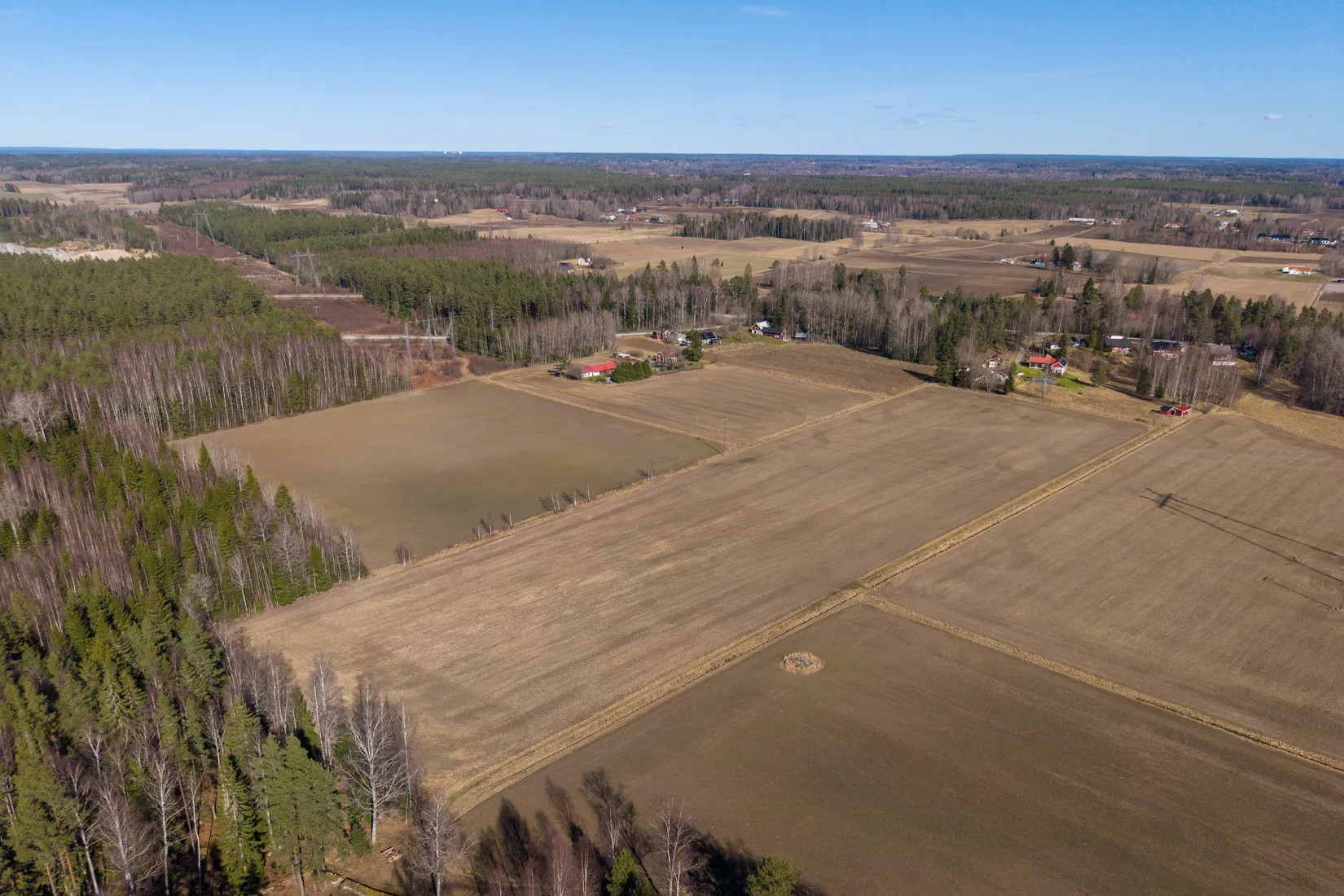 Gård/Skog, Eker 369, Eker, Örebro