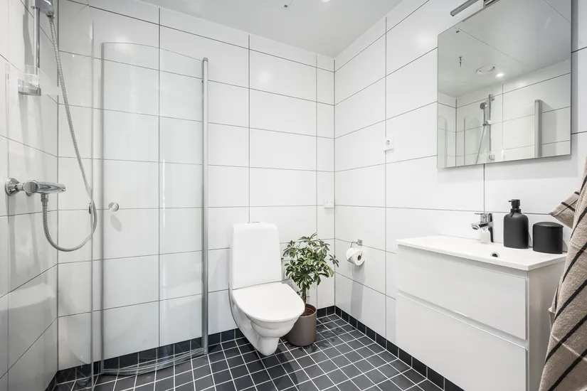 Radhus, Fingerharvsvägen 42, Nedersta, Haninge