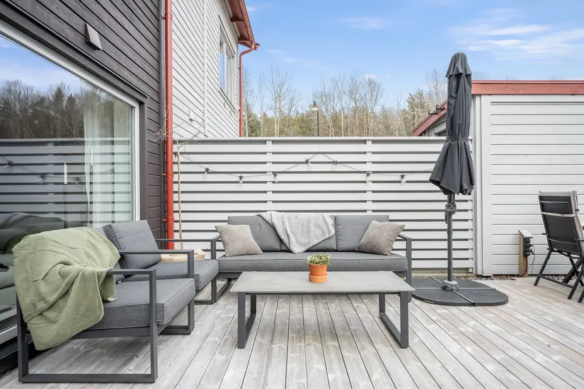 Radhus, Fingerharvsvägen 42, Nedersta, Haninge