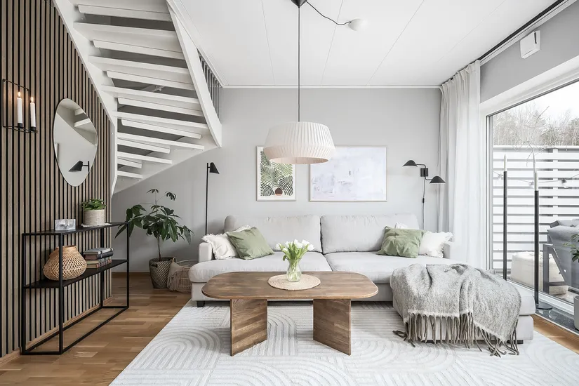 Radhus, Fingerharvsvägen 42, Nedersta, Haninge