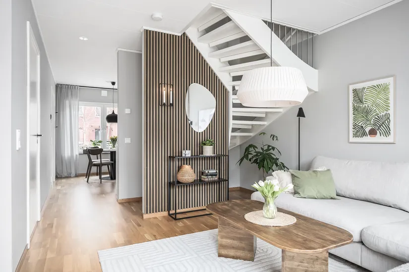 Radhus, Fingerharvsvägen 42, Nedersta, Haninge